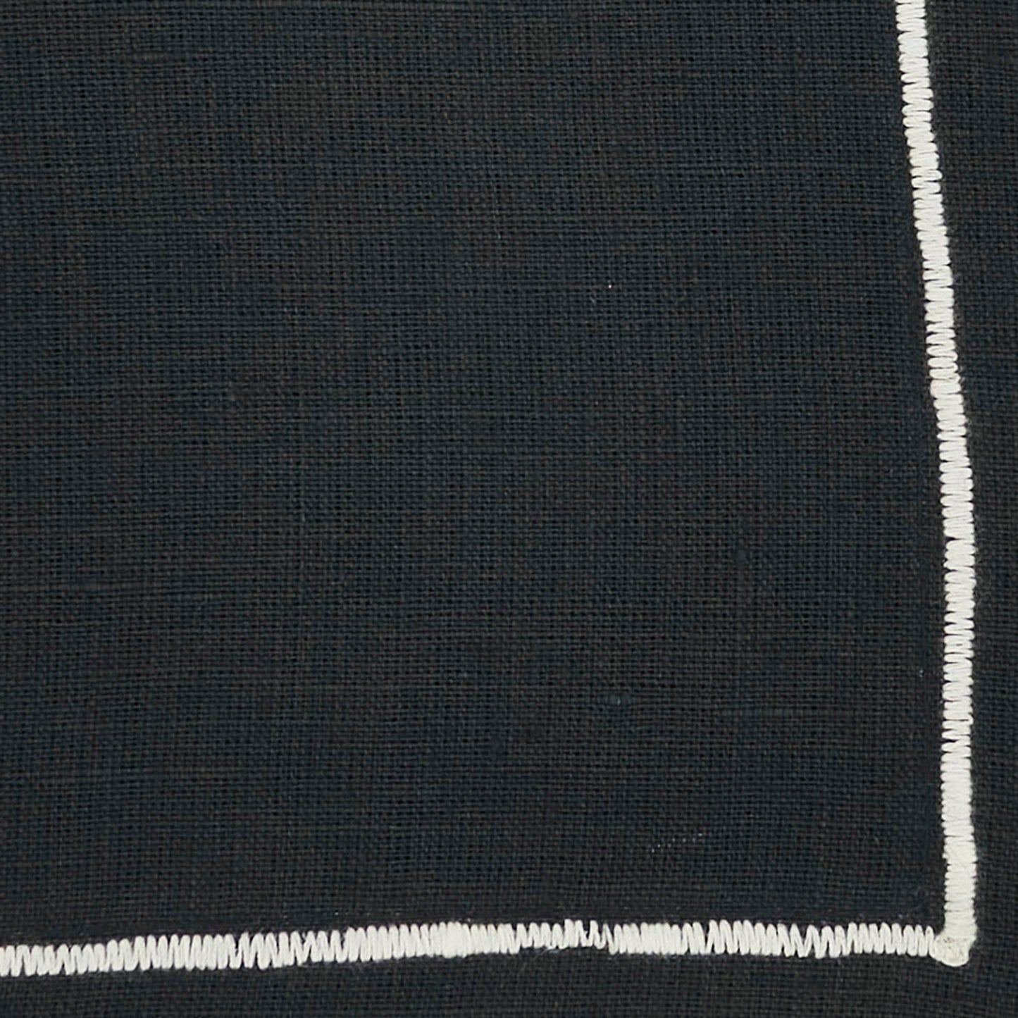 Double Linen Embroidered Dinner Napkin- Set of 4