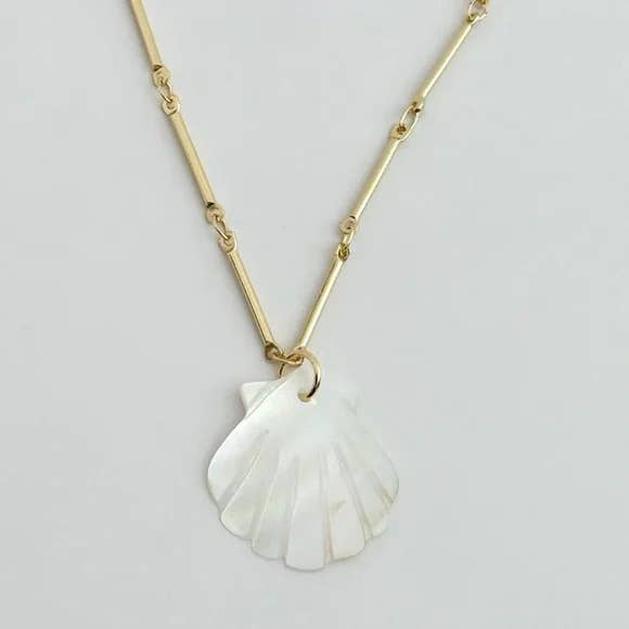 Muna Shell Necklace
