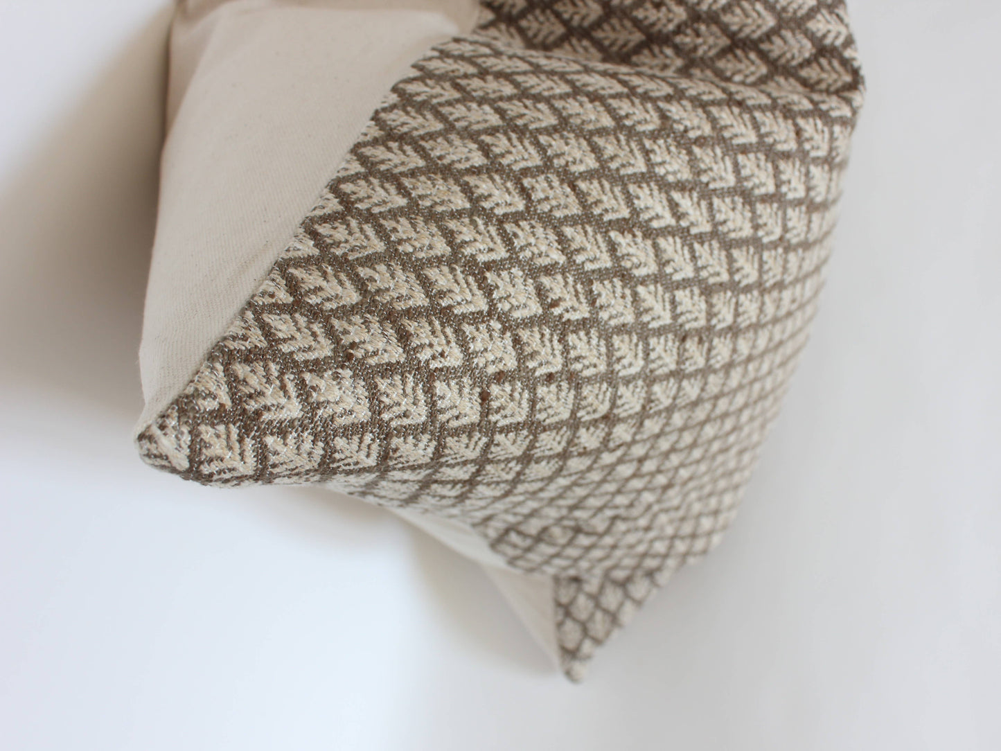 Floral Lumbar Pillow 14 x 20