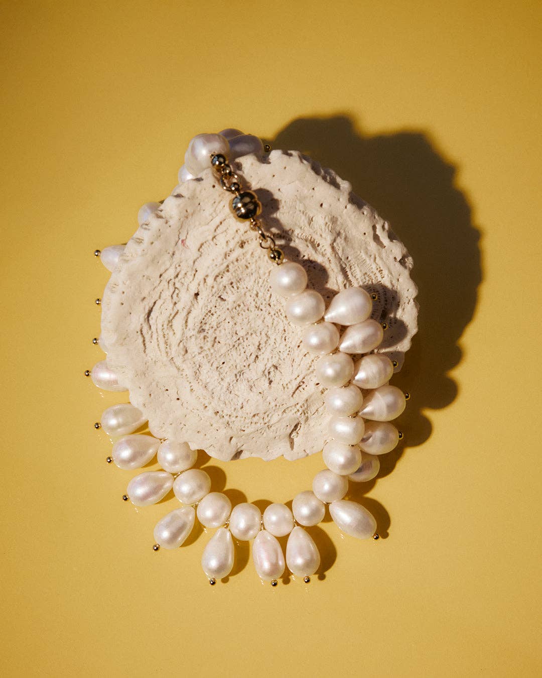 The Mallorca Pearl Statement Anklet