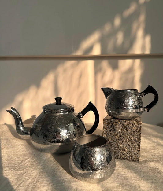 Vintage Mid Century Tea Set