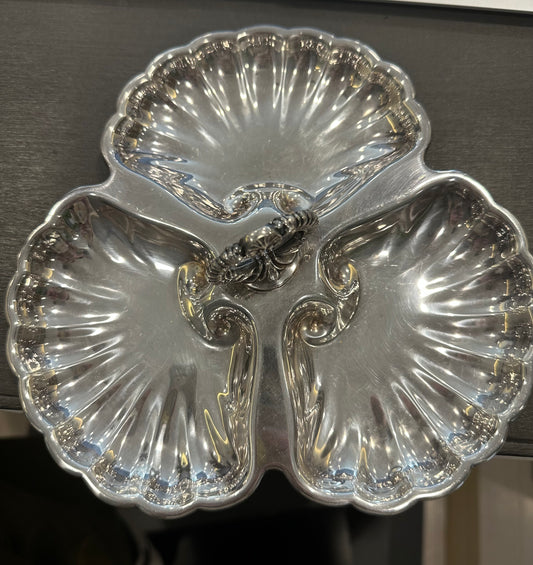 Vintage Silverplate Shell Server