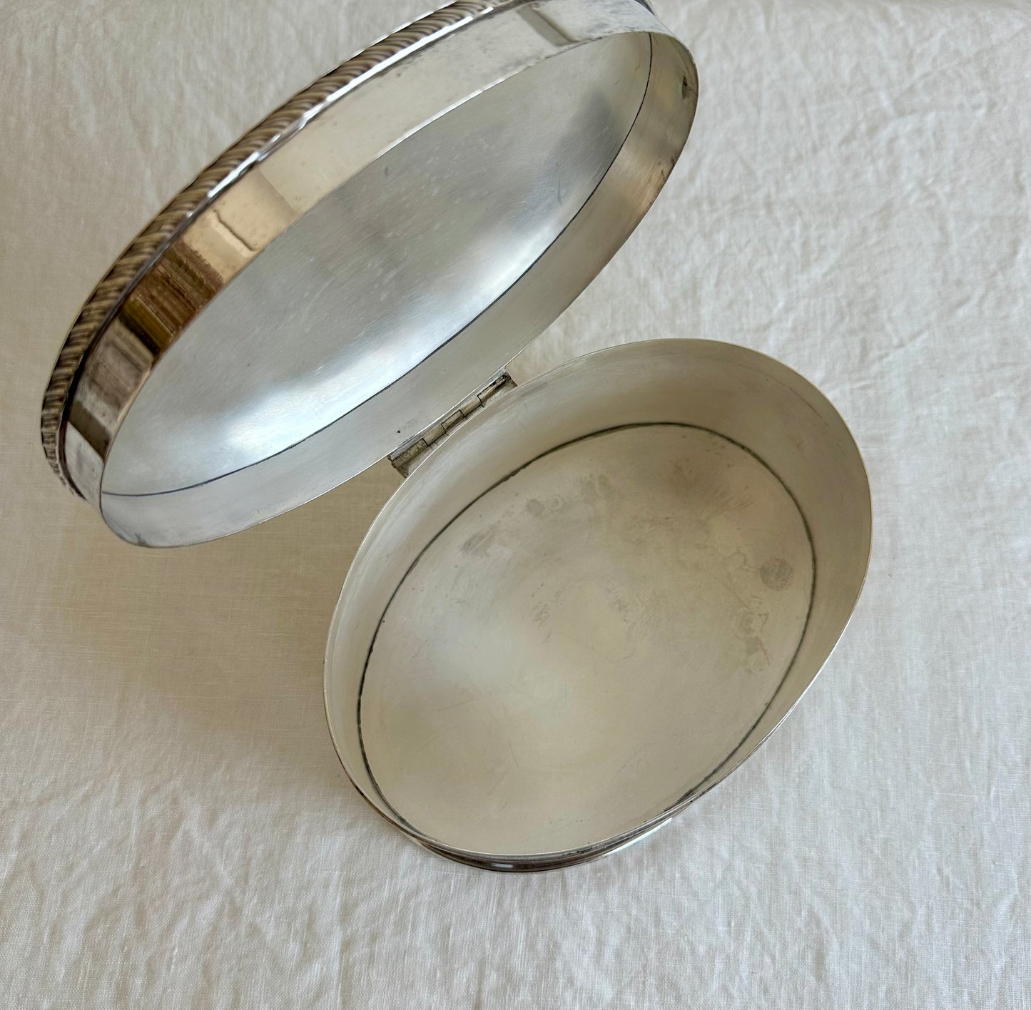 Silver Plate Oval Hinged Box