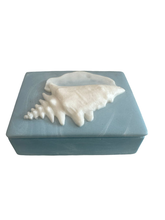 Shell Incolay Box