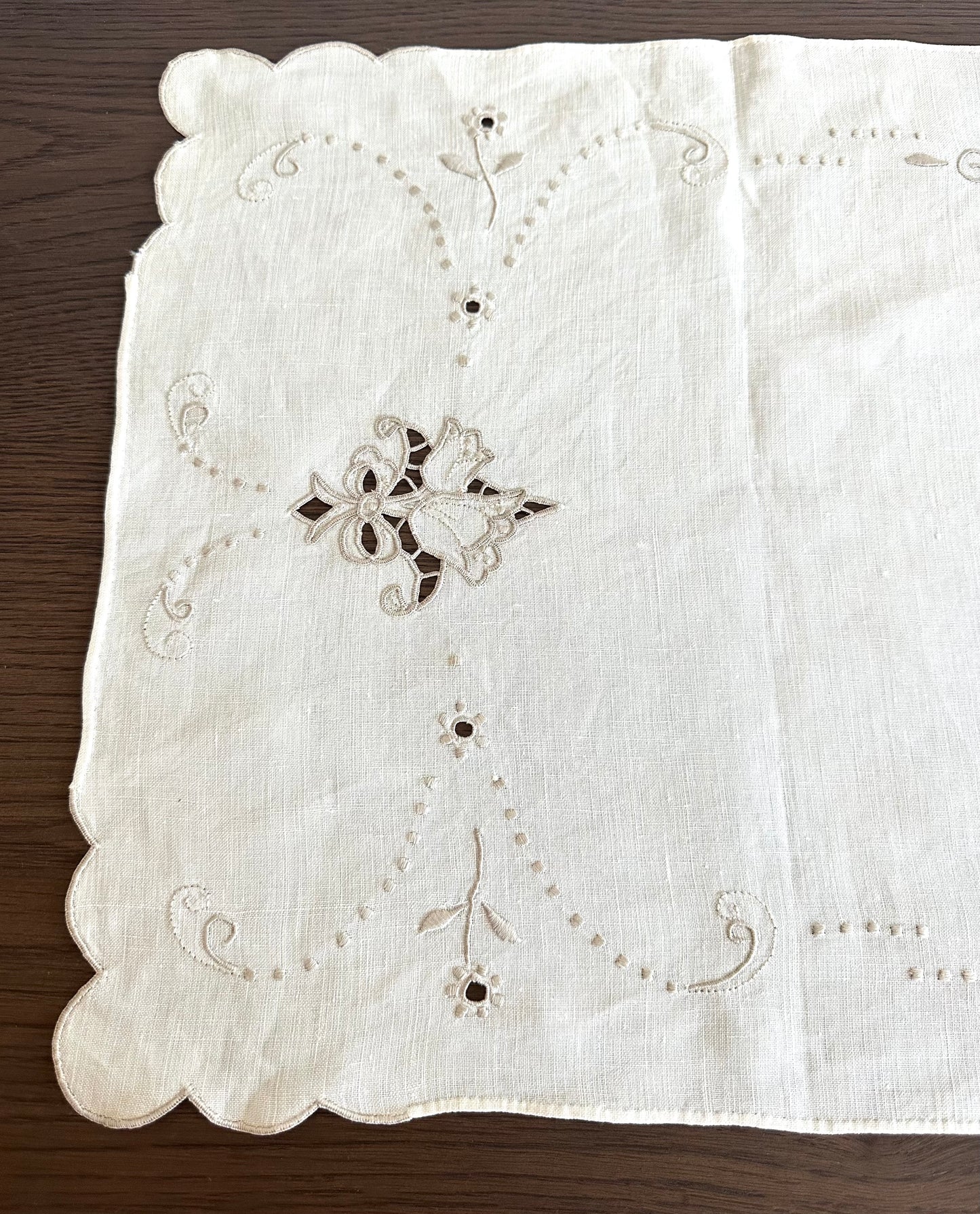 Vintage Table Runner