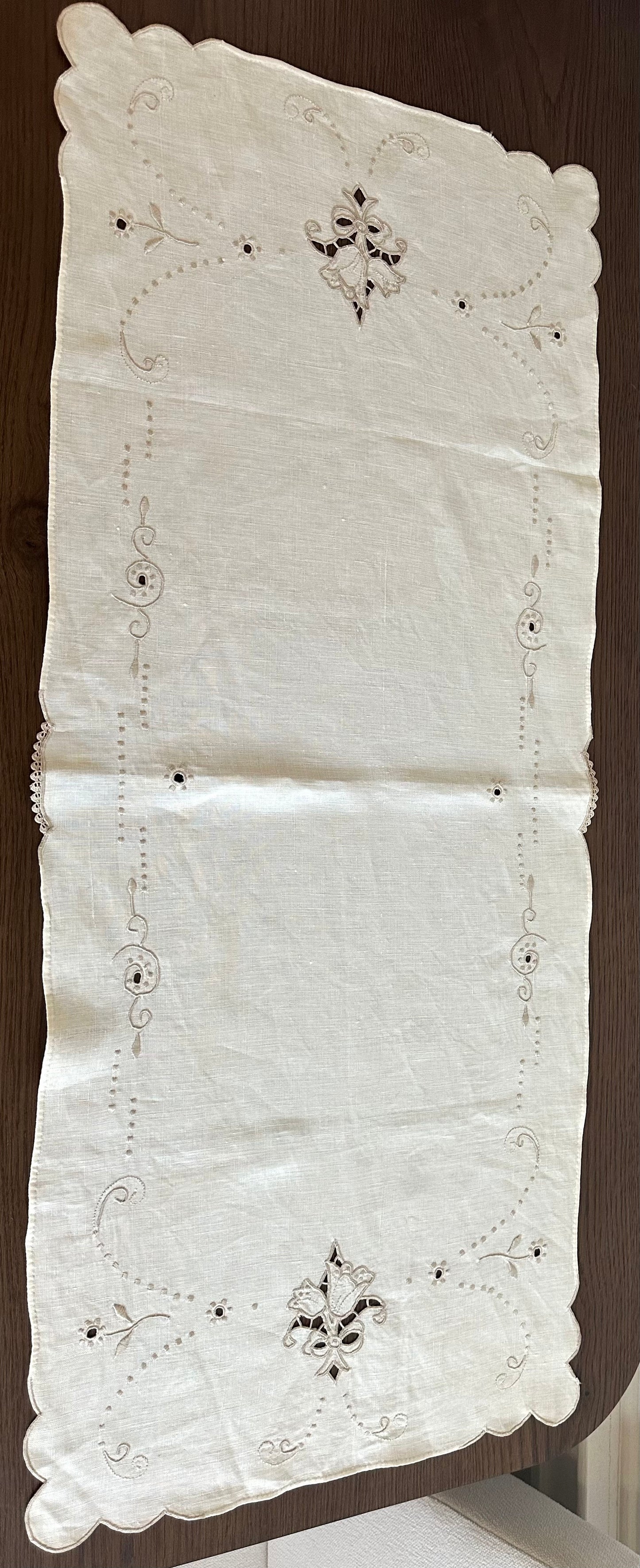 Vintage Table Runner