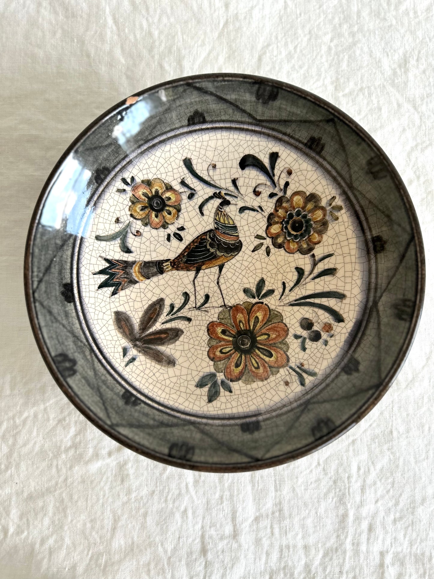 Decorative wall hanging bowl