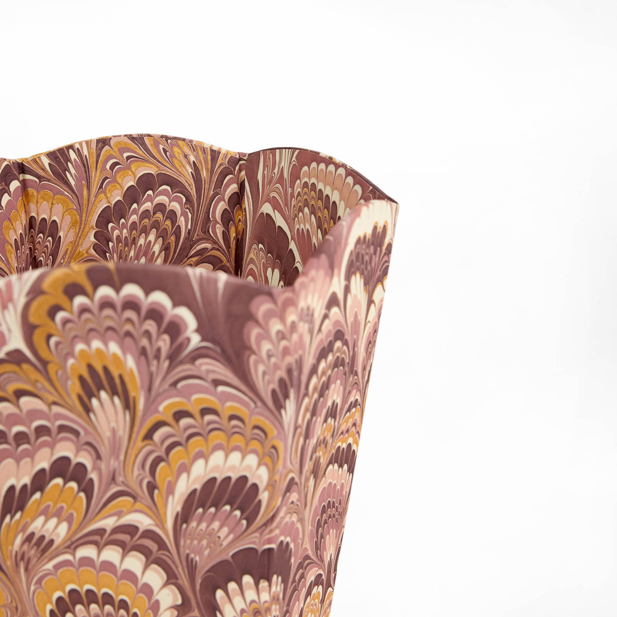 Marbled Large Scalloped Collapsible Basket - Burgundy