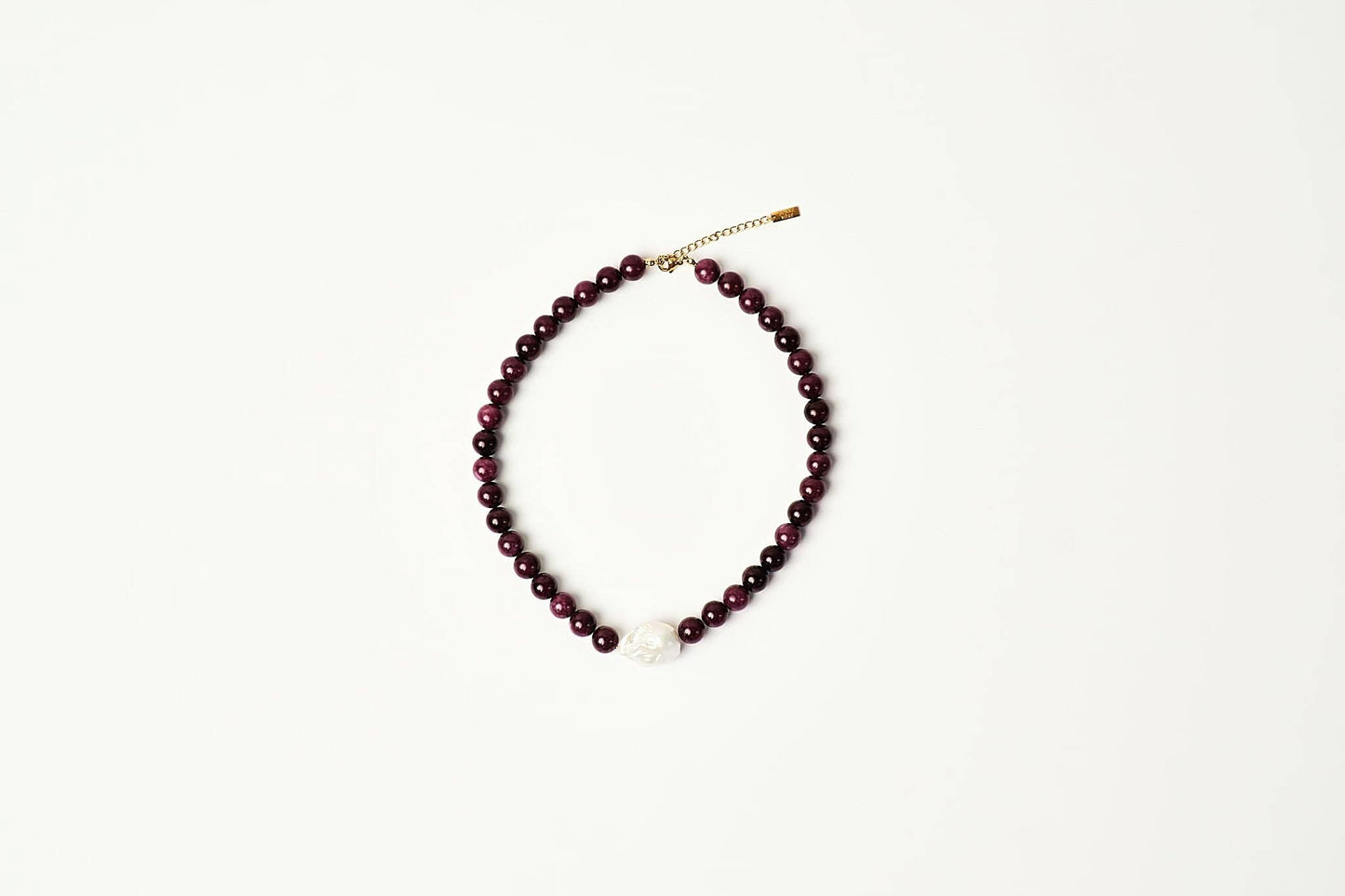 Lottie Necklace - Burgundy