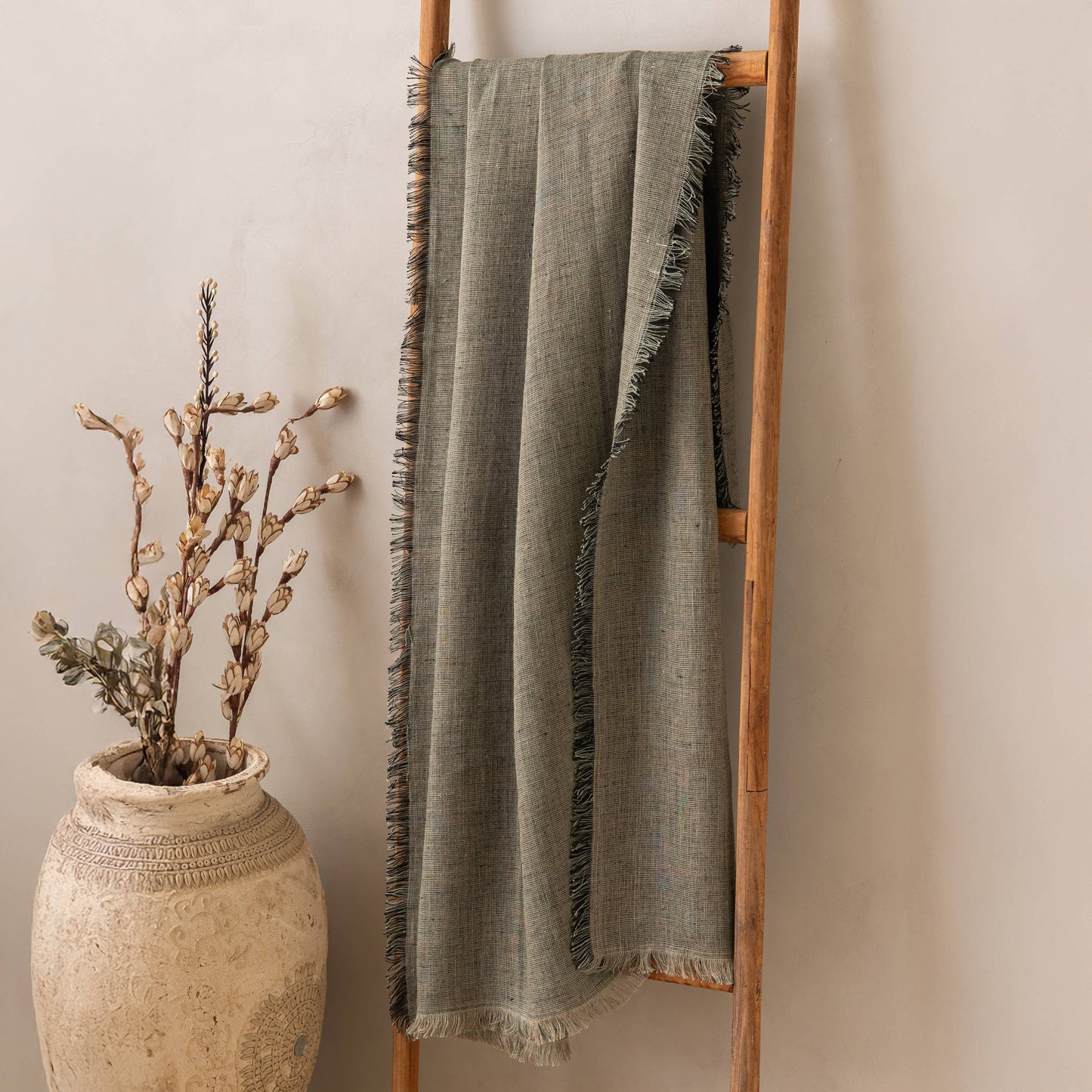 Linen Hamlet Throw